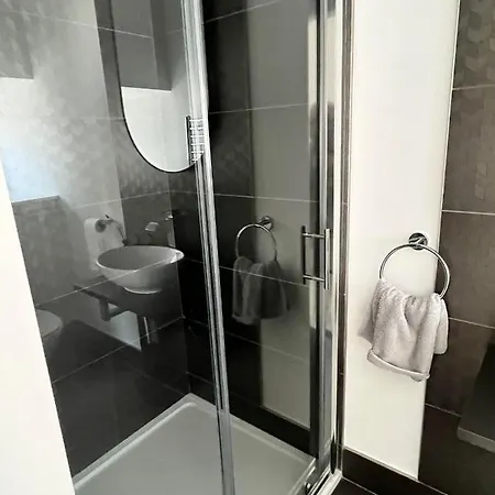 Rum i privatbostad Bank House